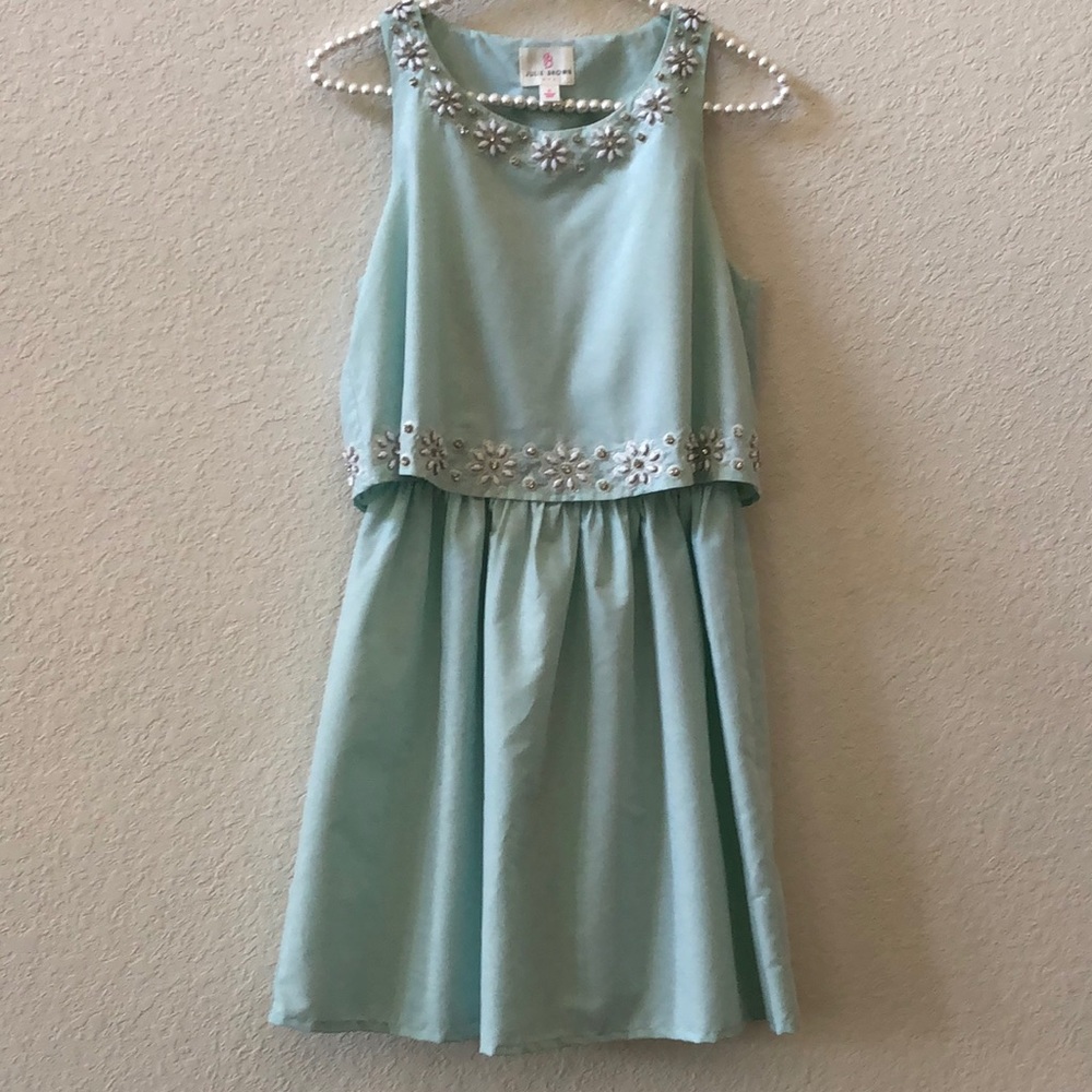 Julie Brown Dress casual chic Cut out back Seafoam green Embellished Size 0…
